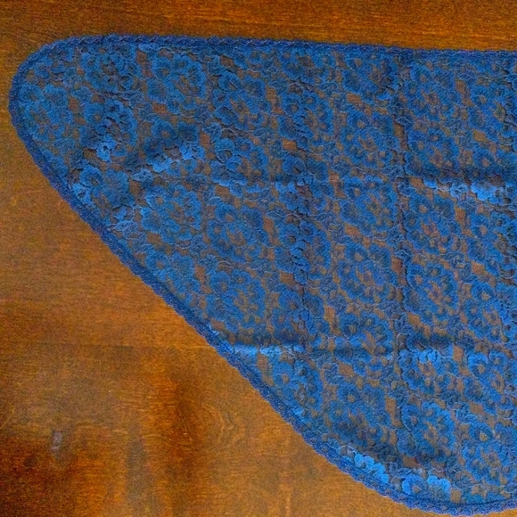 Handmade navy blue floral chapel veil - Picture 3 of 5